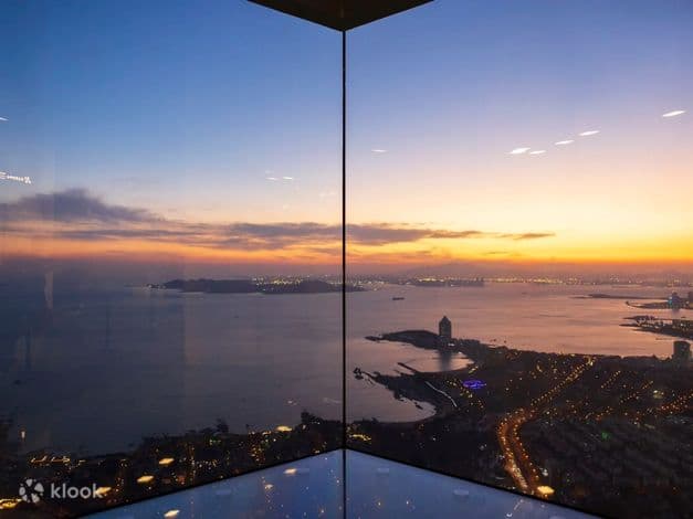 Изображение "Qingdao Clouds Sky City Sightseeing Hall" (Циндао)